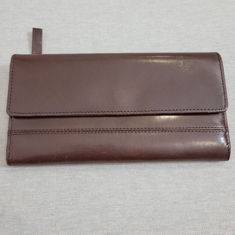 Vintage Fossil Leather Wallet